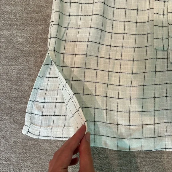 Vintage Ivory High Neckline Off White Button Front Vest Top - Picture 4 of 8